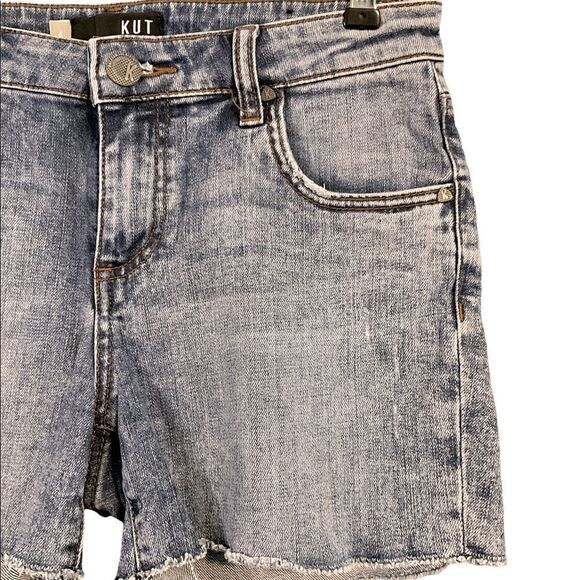 Kut from the kloth gidget fray shorts size 4 - Picture 7 of 8